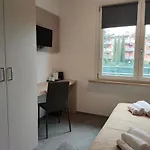 Apfel Ar Holiday-home بسكييرا ديل غاردا
