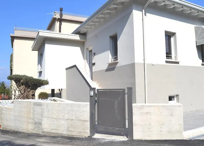 Apfel Ar Holiday-home Penzion Peschiera del Garda